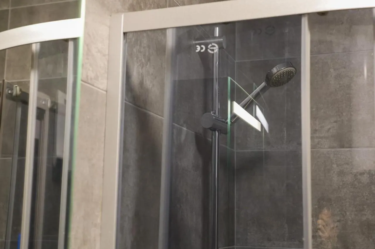 Mall Of Sofia - Urbanlux Retreat, Free Parking Apartament